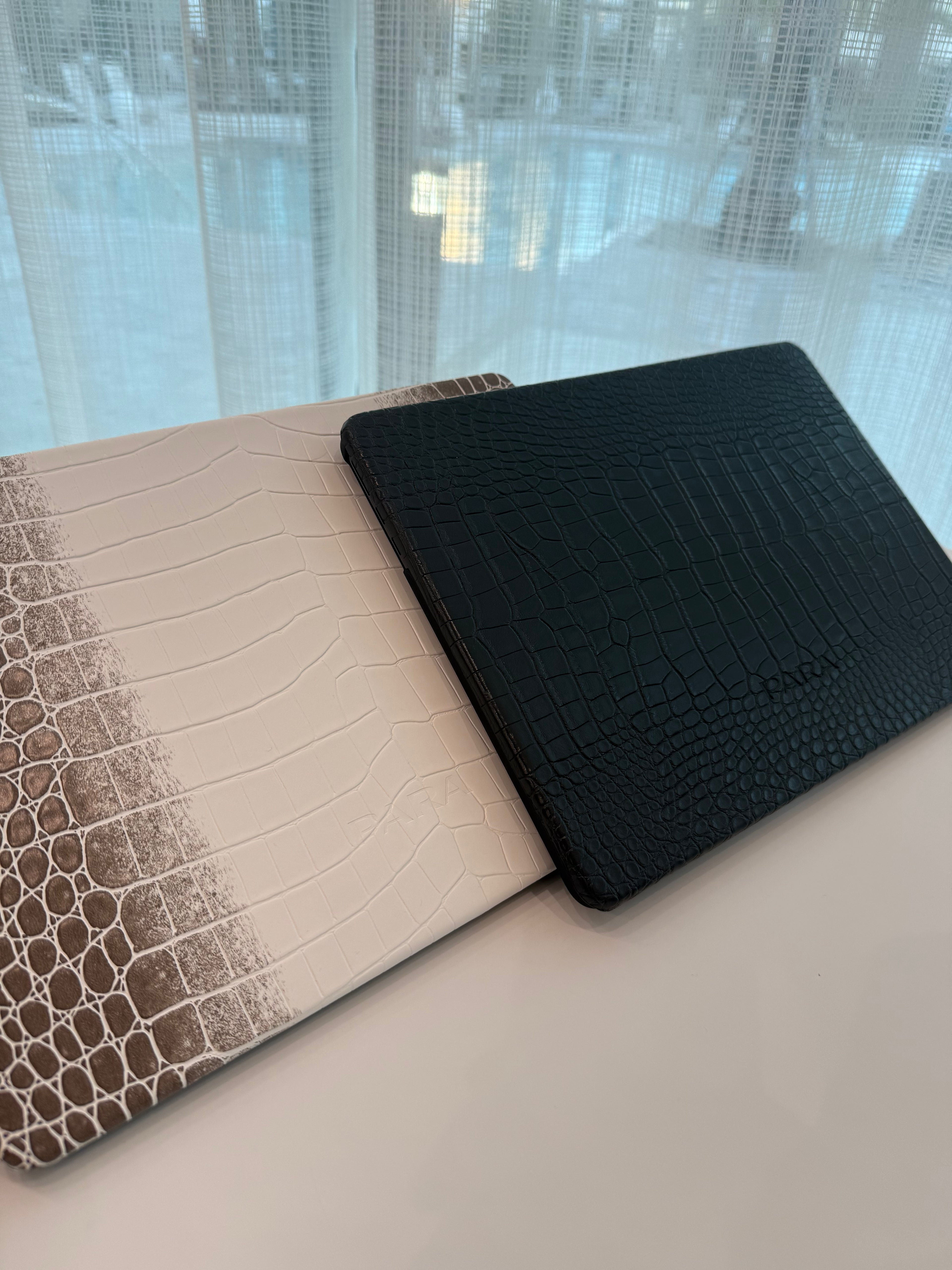 Para Caiman Case Bundle